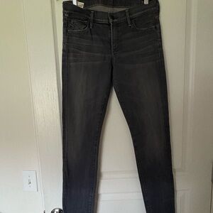 Citizens of Humanity Women’s gray skinny jeans size 30.